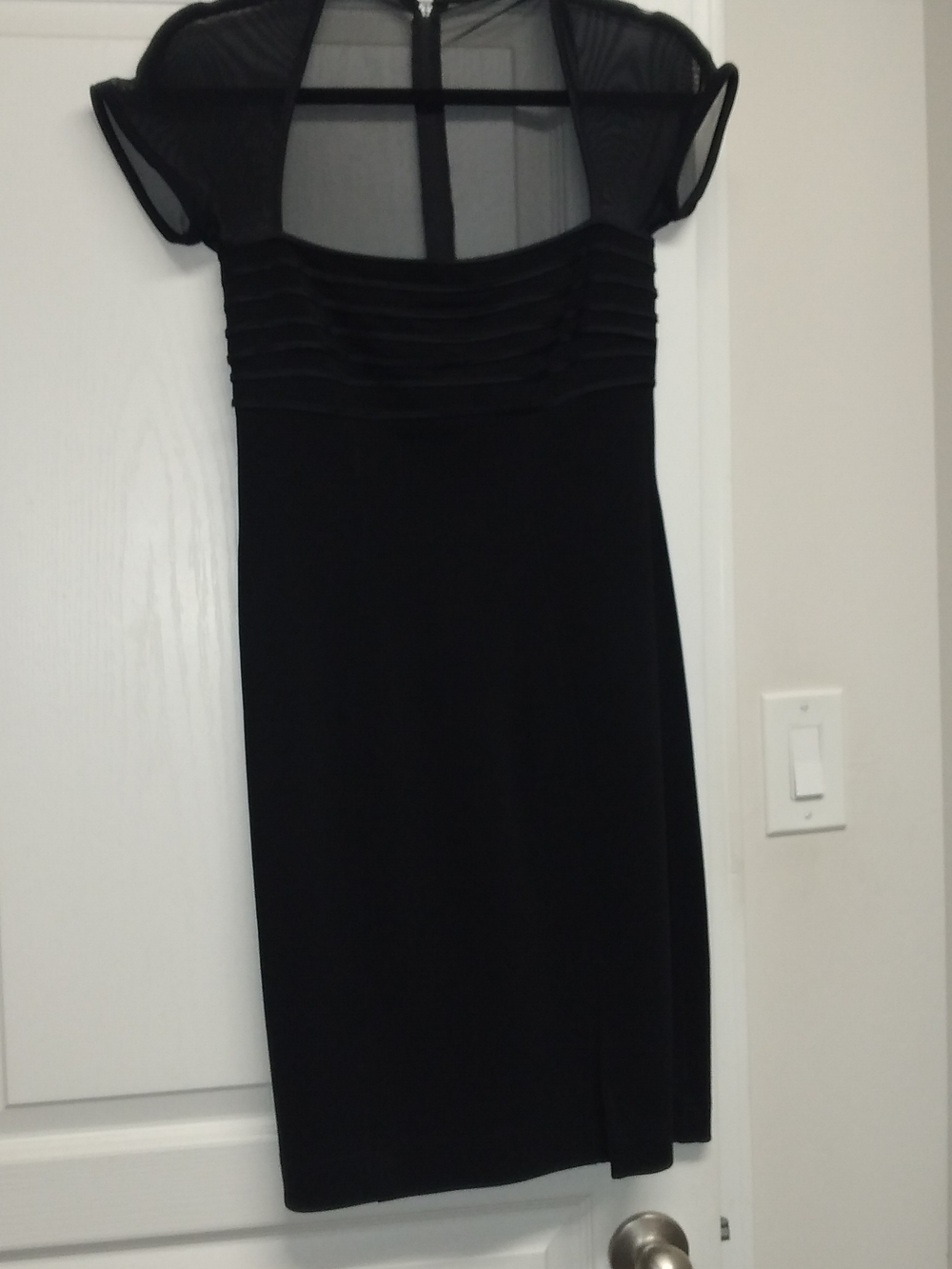 Vtg Tadashi Women's Black Sheath Dress with Sheer Yoke and Pintuck Detail Size 6 - Picture 10 of 10